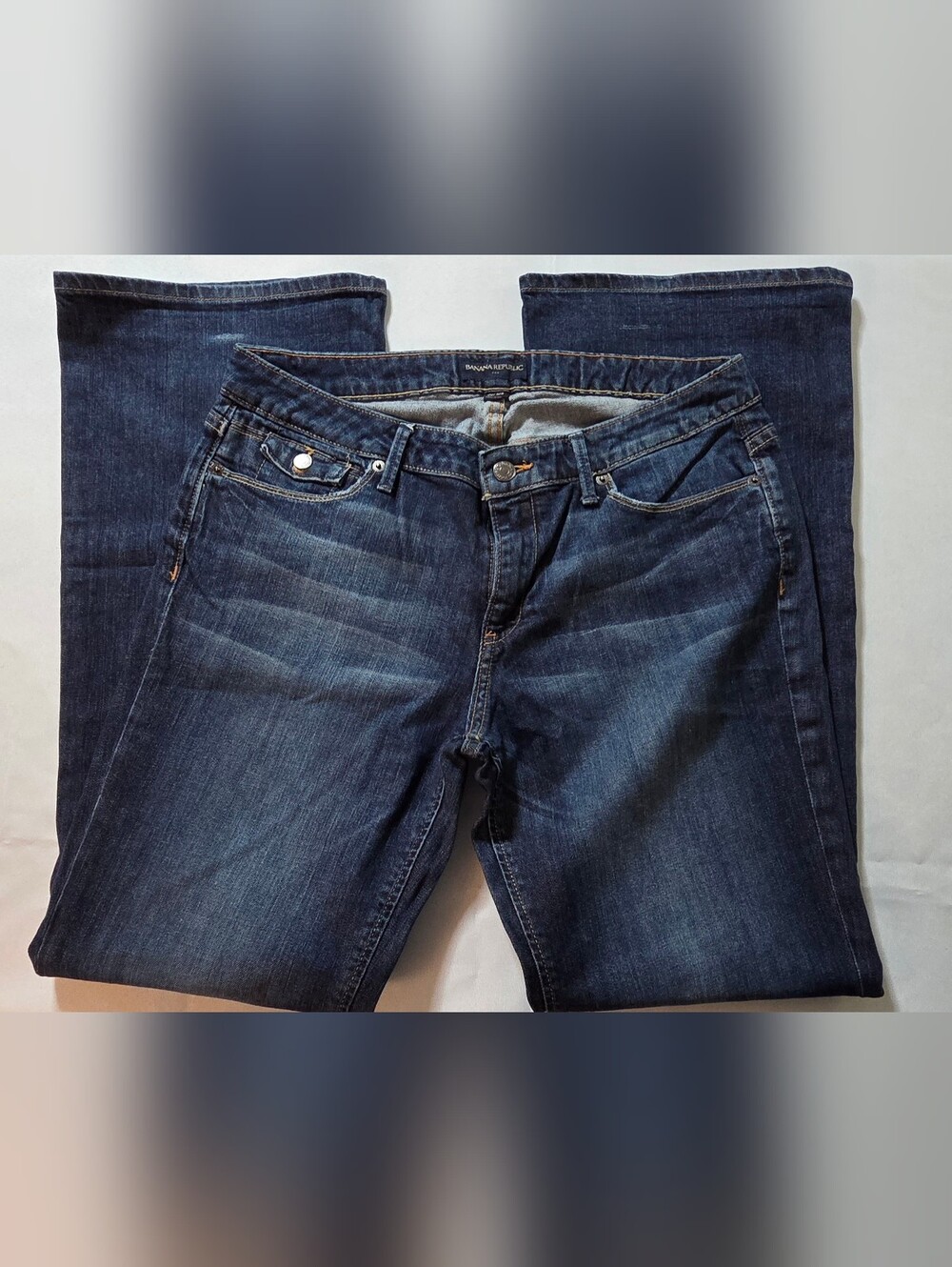 Banana Republic Dark Wash Bootcut Jeans Size 30/10S Short Flap Pocket